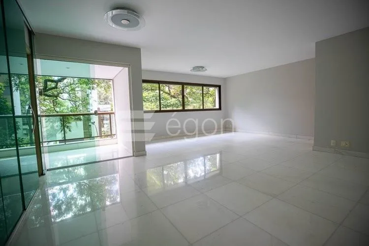 Apartamento 186m ao lado do Minas l